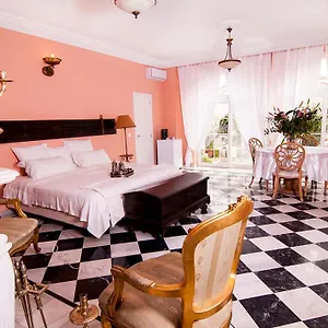  Pensión Suite501